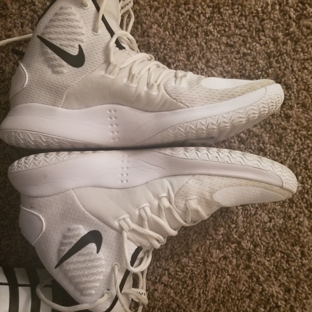 Hyperdunk x basketball shoes